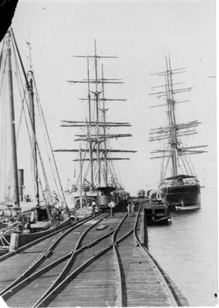 ships & loco at end